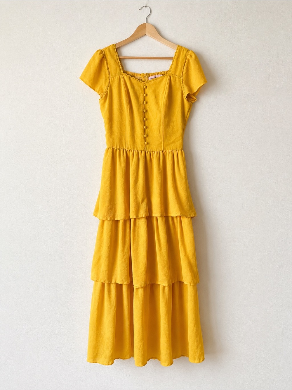 Ivy City Co. | Yellow Tiered Ruffled Maxi Dress | Women’s Size: M